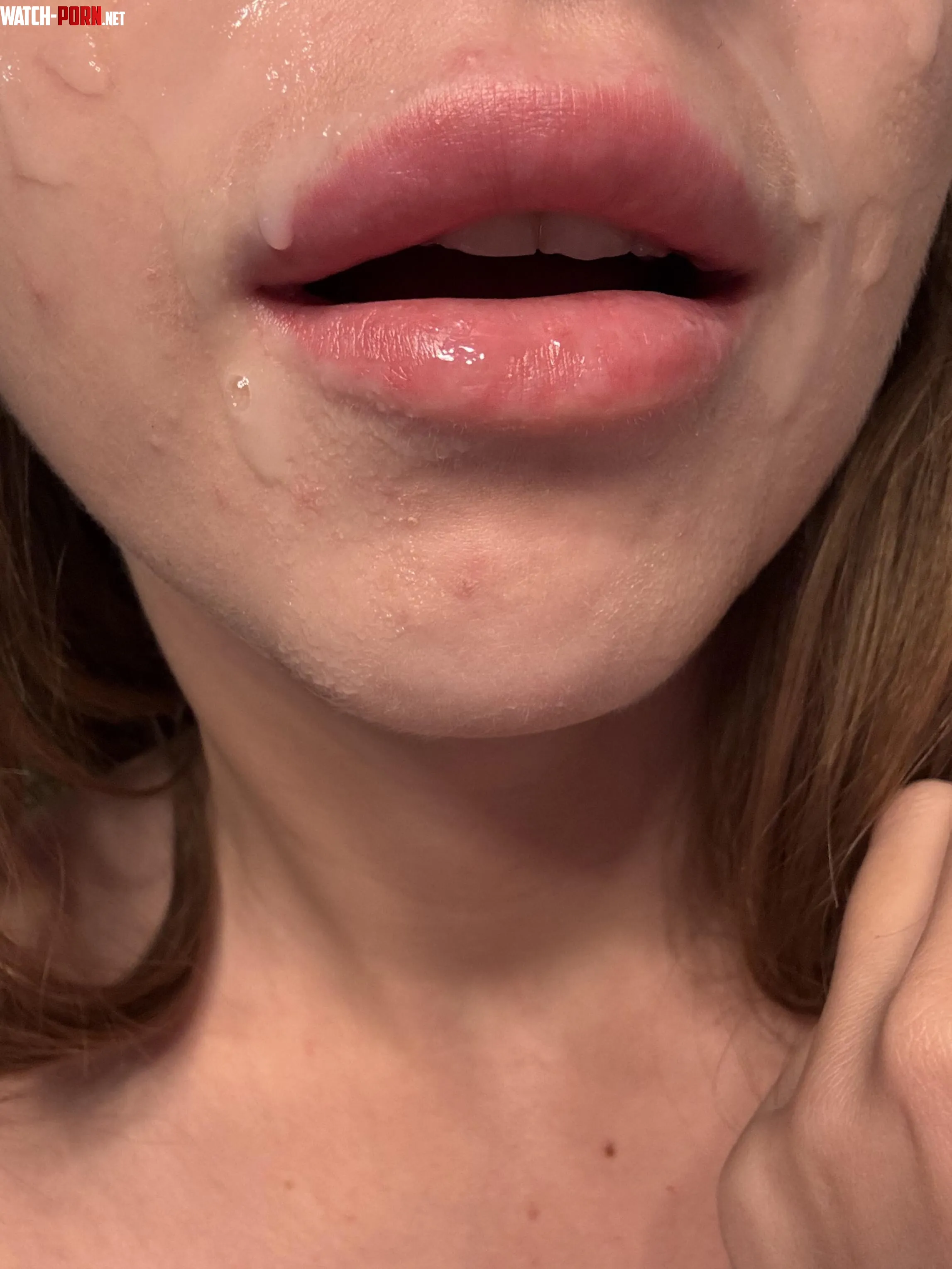 My lips need cum by Enincha