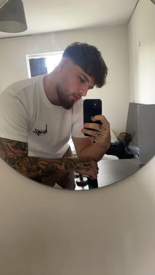 Thumbnail Hotguyswithtattoos Allure: Hornyhandsome69's Inquiry