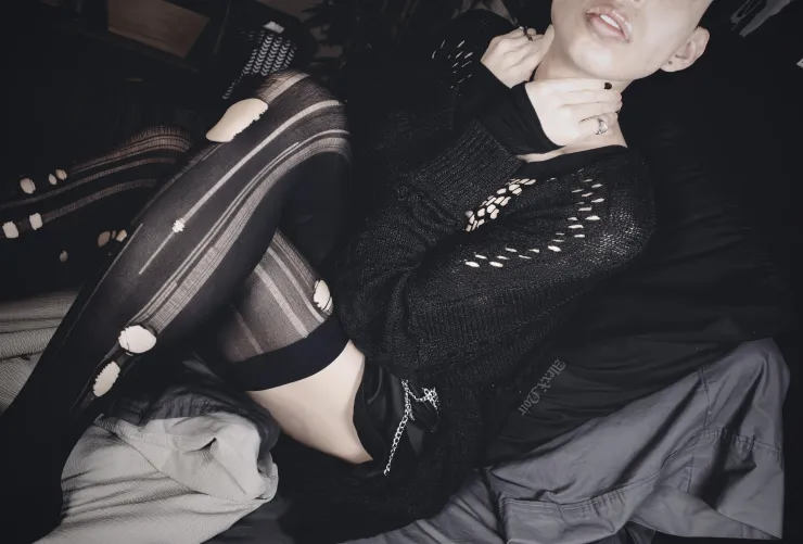 Thumbnail AlexX_Noir: Goth Meets Femboy, All Wrapped in a Unique Package