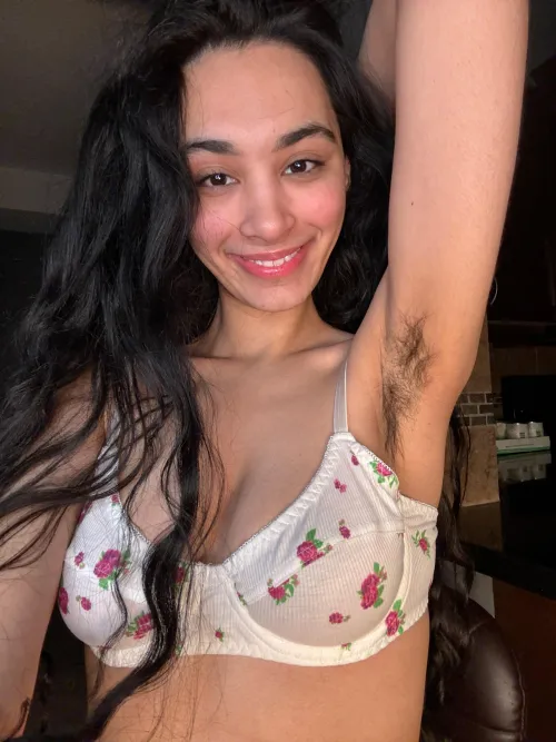 Thumbnail Unique Charm: Embracing Armpit Hair Beauty | ArmpitFetish