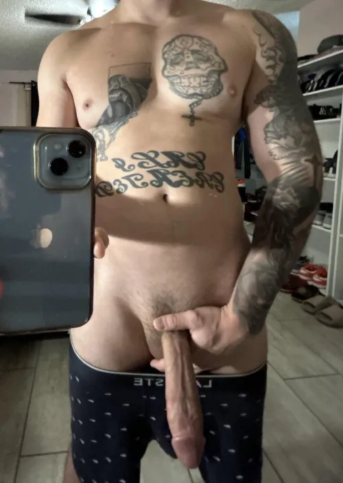 Thumbnail Cuck or Bull? Analyzing Masculinity - ratemycock