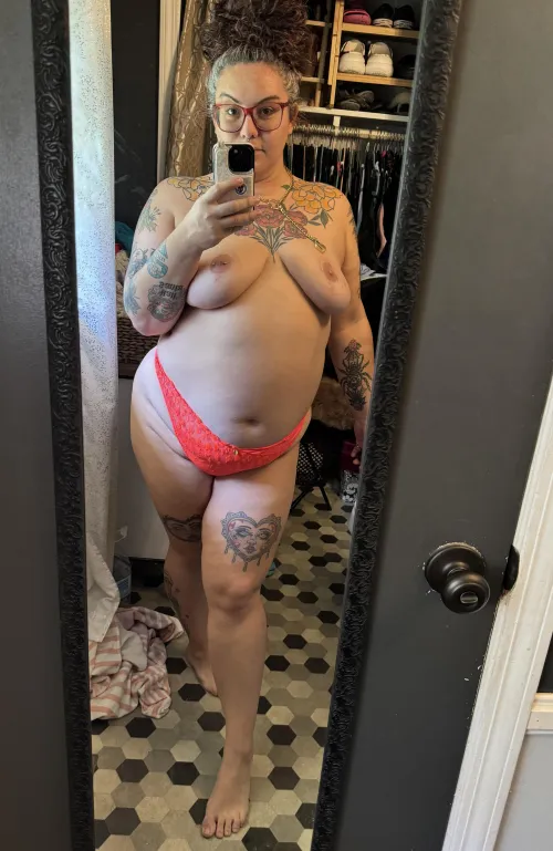 Thumbnail Celebrating the Perfect Thickness: A BBW Delight by spicysundays