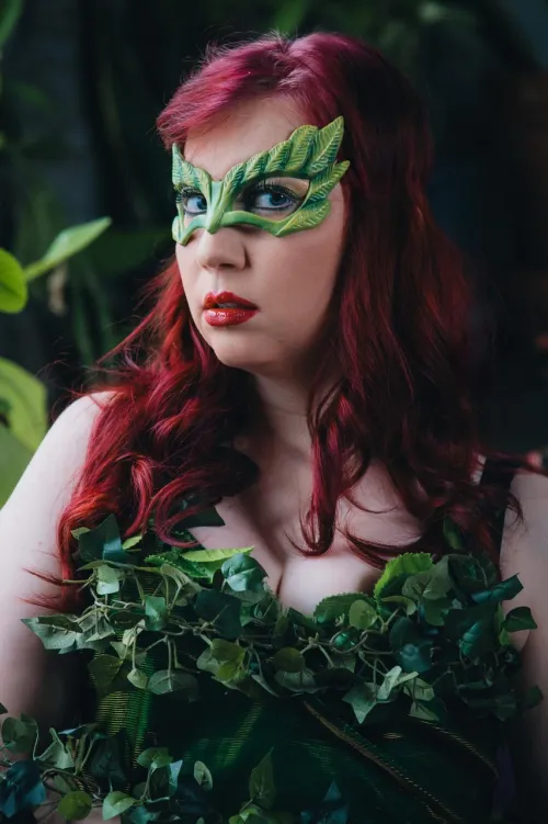 Thumbnail handlewithcare69 Crafts Self-Made Poison Ivy Vibes