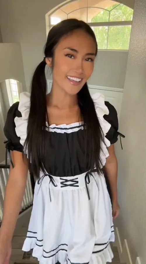 Thumbnail In Search of a Pretty Maid - sunshinemaidxo