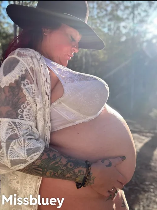 Thumbnail Love for Pregnant Bellies with Pregnantmummyy | pregnantporn