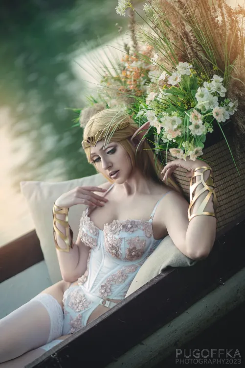 Thumbnail Step into the Fantasy World with Zelda Cosplay by BellatrixAiden