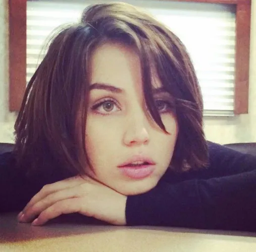 Thumbnail Spotlight on Ana de Armas: Beauty Defined by DrPopcorn_66