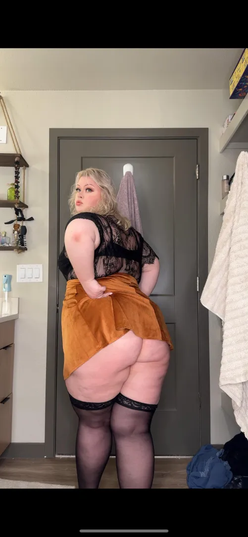 Thumbnail devycakez: Desperate Need to Breed - Dive into SSBBW Fantasies