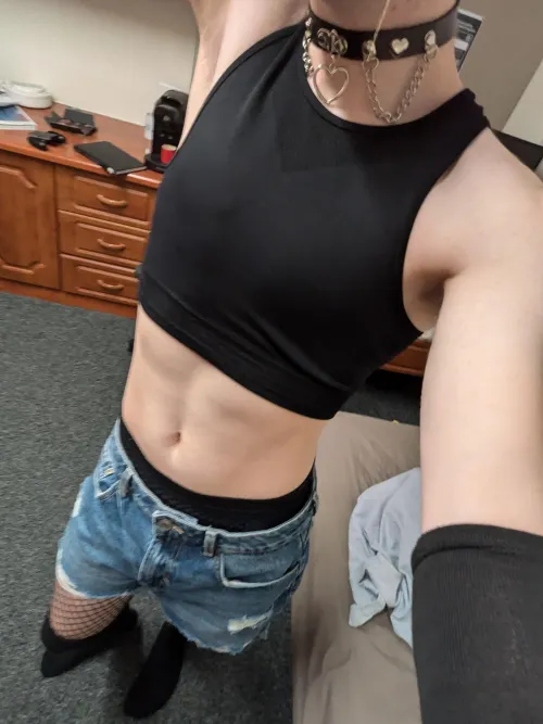 Thumbnail Femme Vibes: Discovering femboy Style by Barniiiiiiii