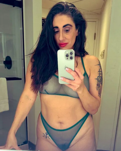 Thumbnail FullBushHotwife's See-Through Saturday Selfie | Ravenhaired Category