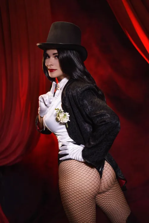 Thumbnail Zatanna from DC Comics Enchantment by Yuna Kairi in the Cosplay Girls Category