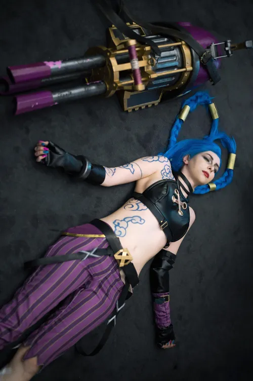 Thumbnail Jinx's Arcane Transformation by slaysha in the Cosplay Girls Category