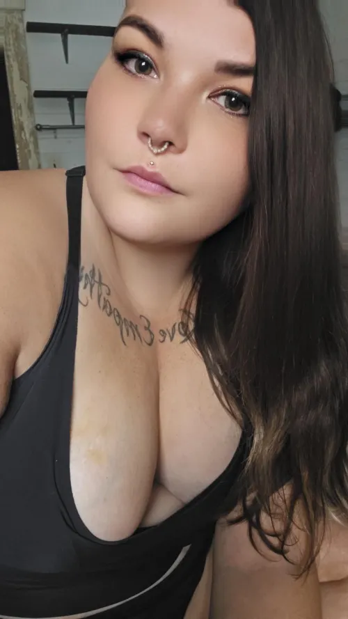 Thumbnail Dynasty of Curves: Exploring BBW Chubby by opheliasilverwing