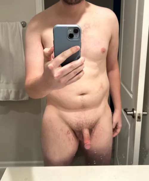 Thumbnail Former_Clothes_2612: Body Reveal - M, 22, 190 lb, and 6'0