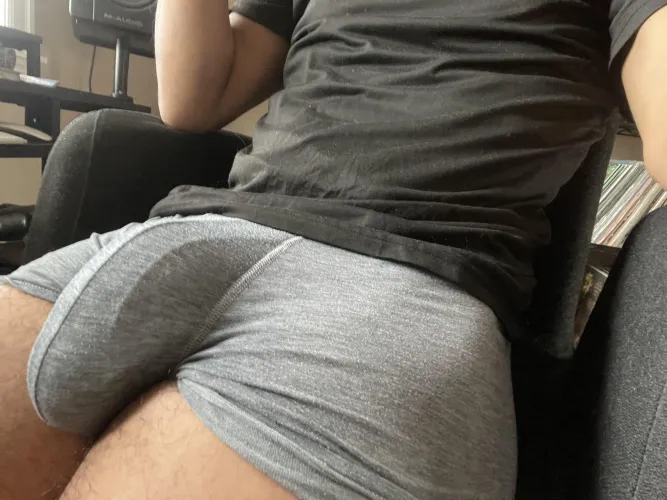 Thumbnail Morning Sensations: OgOne2's Revealing Bulge Display | Bulges