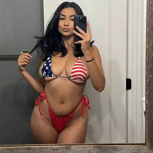 Thumbnail BigTitsinBikinis Delights: Embracing the Blessings of American Beauty with pristineaide1234