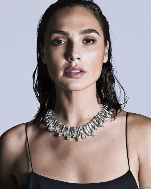 Thumbnail Unveiling the Beauty of Gal Gadot in CelebsGW | Author: Celebs4lov6