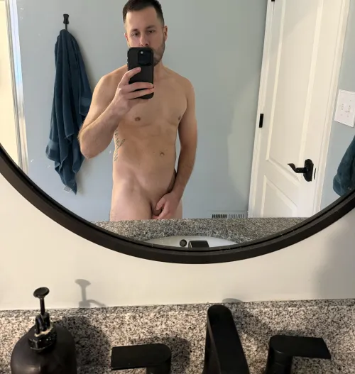 Thumbnail Searching for a Shower Buddy: StiffFlex69's Invitation