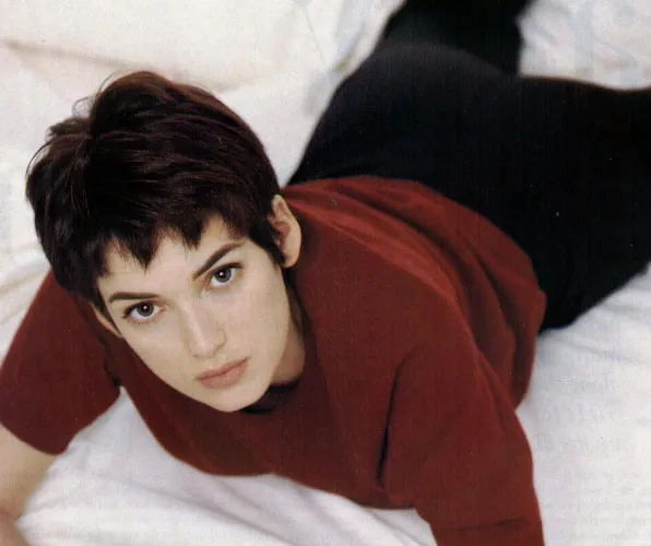 Thumbnail CelebrityButts: Winona Ryder Revealed by frankdrebin200