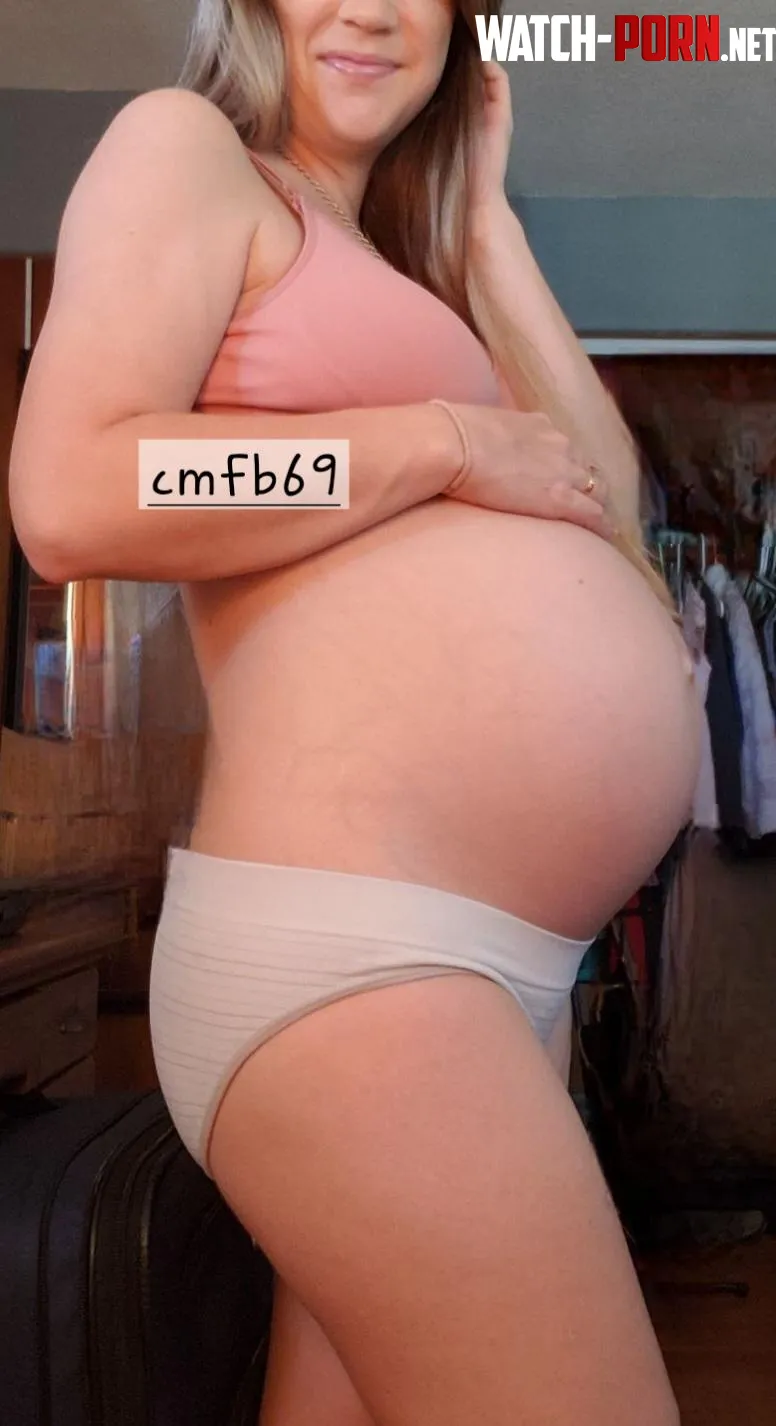 I love being pregnant by cmfb69