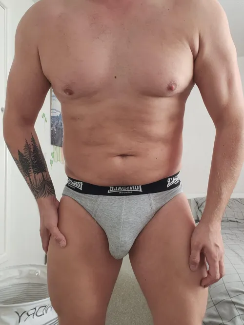 Thumbnail JordB198922 Briefed for the Gym Bulge | Bulges Category