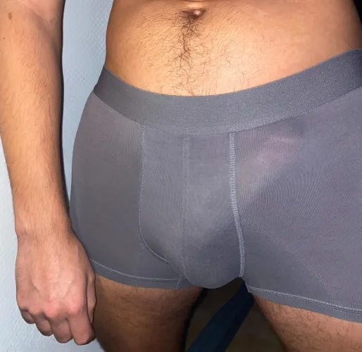 Thumbnail Style Woes: Jack-0909 Contemplates Tighter Boxers at 25 in Bulges