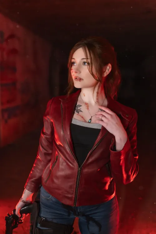 Thumbnail Claire Redfield Cosplay Showcase by Sejvani | Stylish Cosplaygirls