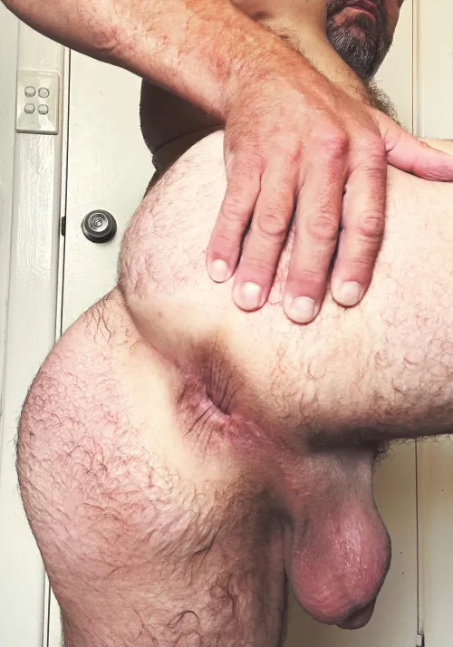 Thumbnail IDRatherBeNudist Proudly Presents: Just My DILF Ass