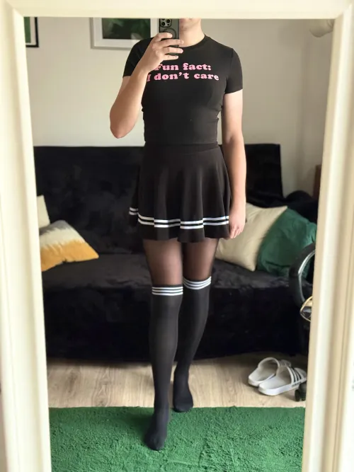 Thumbnail _cuti3_pi3_'s Fashion Love: 'I love this top' in the femboy World