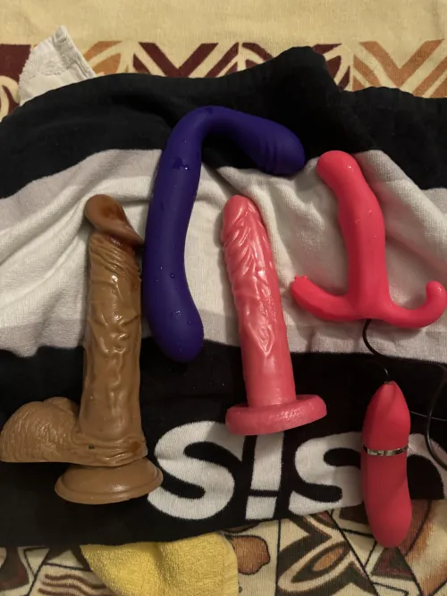 Thumbnail Phoenix_mojo73: Sensual Toy Adventures Await