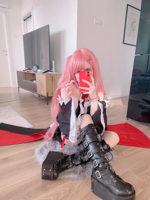 Thumbnail Krul Tepes Cosplay Delight: LOve_me_babyy Stuns in cosplaygirls