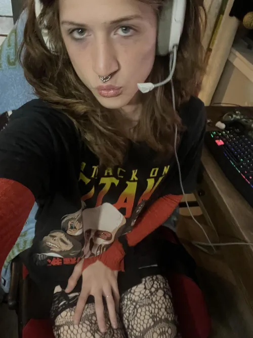 Thumbnail femboy: XKIRA-_- Shares a 'Gamer Girl Moment' - Exciting Revelations