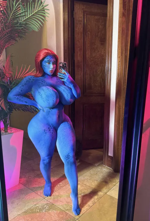 Thumbnail Transform into Mystique with Gooeyspaminator's Cosplay