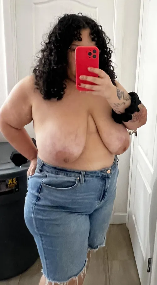 Thumbnail Jean Shorts & Boobs: A Stylish Peek into BBW Nudists | lacanelacammie