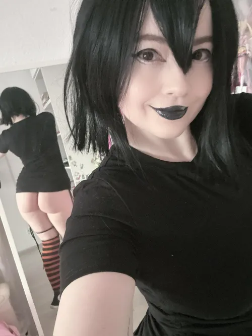 Thumbnail Enter the World of Cosplaybutts with Heracllitus' Mavis Hotel Transylvania