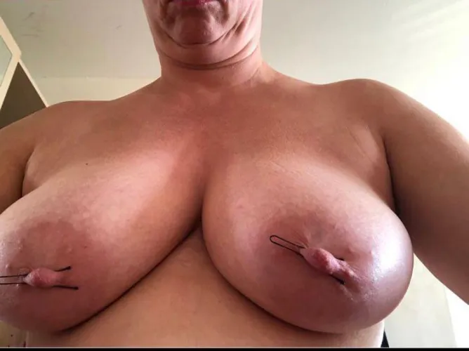 Thumbnail Embracing Titty Tuesday's Delightful Feeling with sexysubsuzie