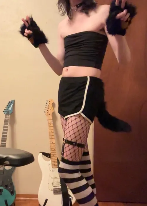 Thumbnail Embracing Silly Moments: Unleashing Fun | sillyfishy- | femboy