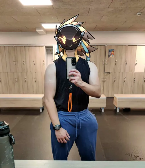 Thumbnail Art_Dei_Tech: Transforming into a Buff Furry at the Gym