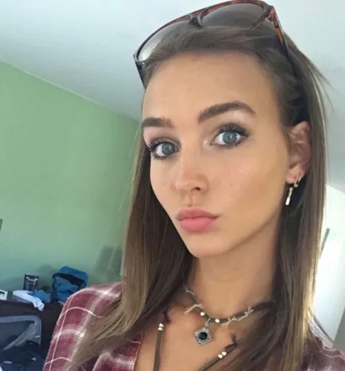 Thumbnail Admiring Rachel Cook's Beauty | cheesemonster80