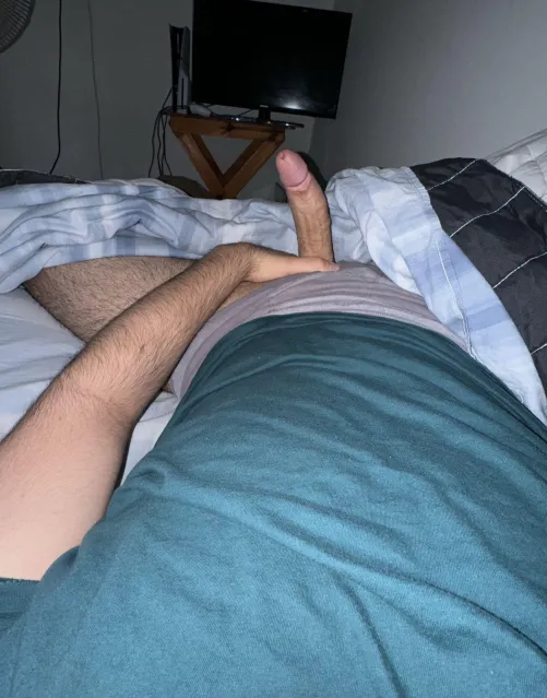 Thumbnail Seeking a Bro for Nudes: Life-Ad-4649 in GaybrosGoneWild