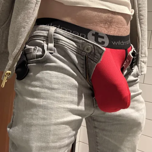 Thumbnail Pornaltac's Praise for Pouch Underwear in Bulges