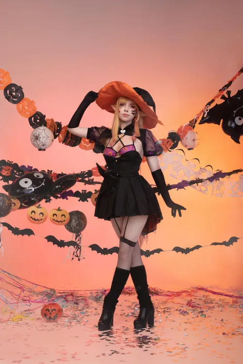 Thumbnail Cosplaygirls: Marin Kitagawa Helloween by Orioncosp - Author: Amartyi