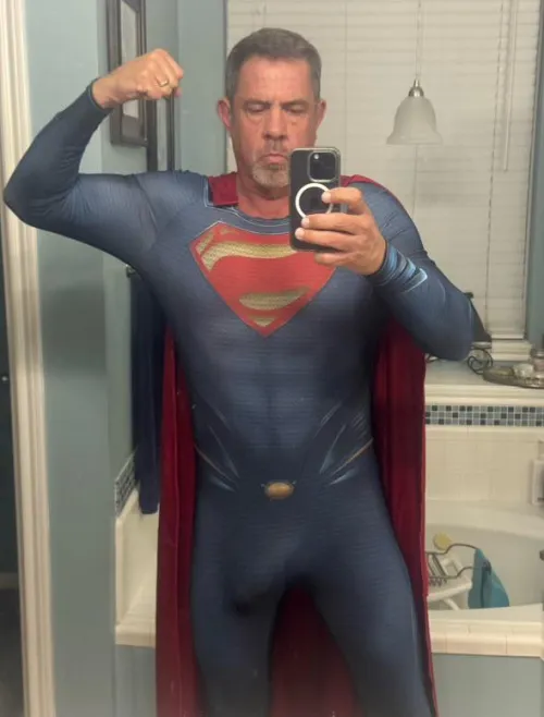 Thumbnail The Super Daddy: Embracing Bulges with DaddyTx4U