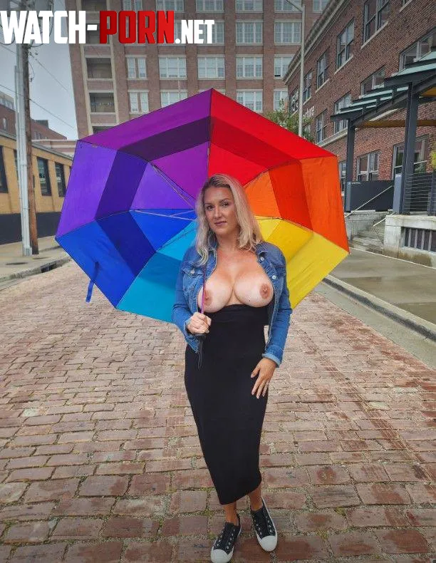 Standing in the middle of the street in downtown Kansas City with my tits out on a rainy day by Mrs_Englewood