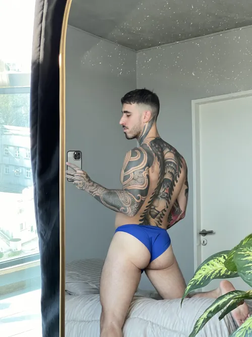 Thumbnail A Broad Back View: Appreciating 'Full Back' by Dry-Requirement9985 | hotguyswithtattoos