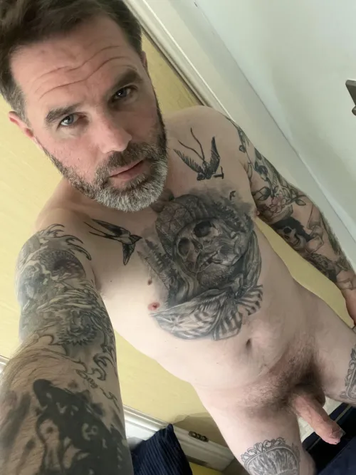 Thumbnail Evening Delight: 'Good Evening' by Ok_Strength_7905 | hotguyswithtattoos