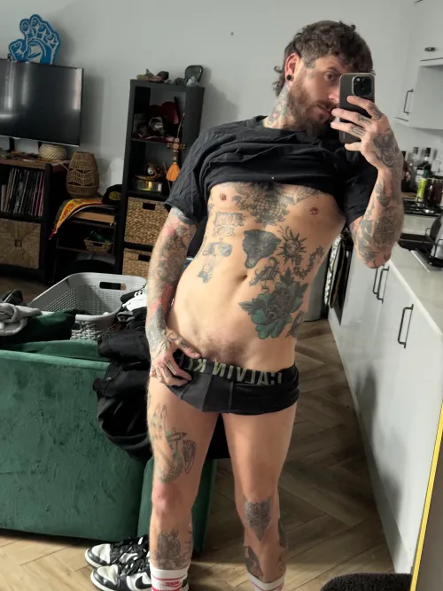 Thumbnail Wake-Up Call: Greetings from Onlytheweird666 | hotguyswithtattoos