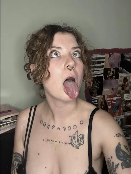 Thumbnail Playing Dirty in Ahegao Style by Feetyourlick | RealAhegao Category