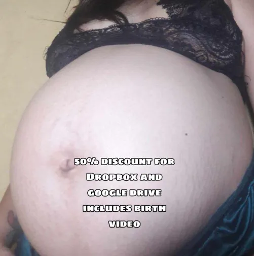 Thumbnail Discover Lyn200245's Reflections on Being a Horny Pregnant - A Revealing Read