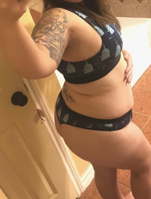 Thumbnail Waiting for You: 39-Year-Old MILF by THICK-KC in BBW_Chubby